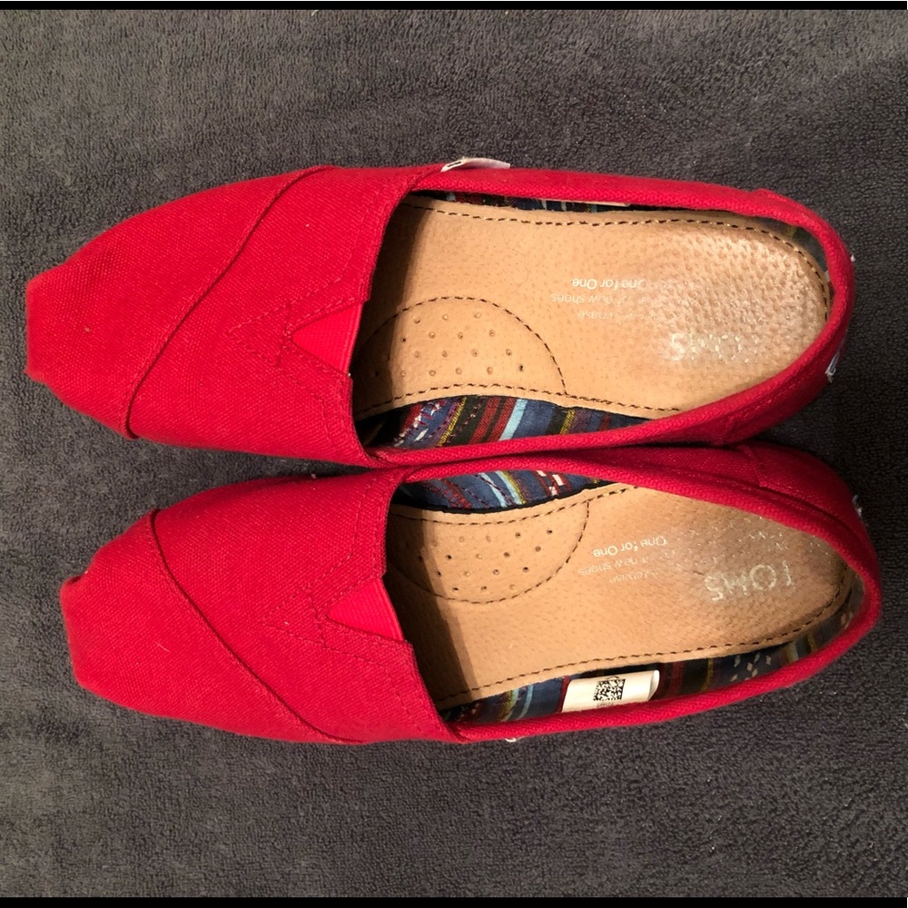 Red Toms